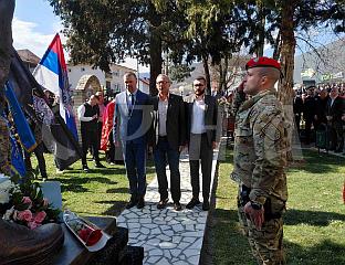 ОСТОЈИЋ: ПУТ ДРУГОГ ОДРЕДА - ПУТ ИСТИНСКИХ ЈУНАКА