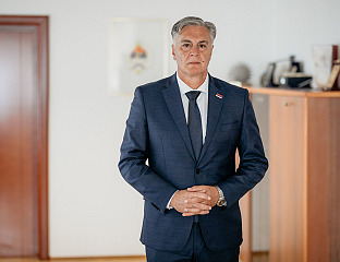КАРАН: ЕГЗОДУС САРАЈЕВСКИХ СРБА ЈЕДНА ОД НАЈТЕЖИХ И НАЈПОТРЕСНИЈИХ СТРАНИЦА САВРЕМЕНЕ СРПСКЕ ИСТОРИЈЕ