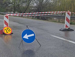 ОТЕЖАН САОБРАЋАЈ НА ПУТУ ЗВОРНИК-ПРИБОЈ, У МЈЕСТУ ГОДУШ