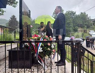 ЈУГОВИЋ: ЛЕДИЋИ СУ МЈЕСТО ЖАЛОСТИ И СТРАДАЊА, АЛИ И ОПОМЕНЕ