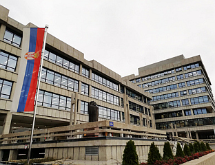 ТУЖИЛАЦ ТРАЖИ МАКСИМАЛНУ КАЗНУ ЗА РОДИТЕЉЕ ДЈЕЧАКА КОЈИ ЈЕ ПОЧИНИО МАСОВНО УБИСТВО У "РИБНИКАРУ"