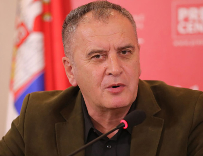 БЕОГРАД, 22. МАРТА /СРНА/ - Заједничка, свебошњачка изјава о наводној исламофобији у БиХ, коју су потписапи бошњачки политички прваци и вјерски лидери, показује да је код њих сазрела идеја да се и даље боре за некакву БиХ која ће бити унитарна, али по мјери политичког ислама, оцијенио је за Срну директор Евроазијског безбједносног форума Митар Ковач.