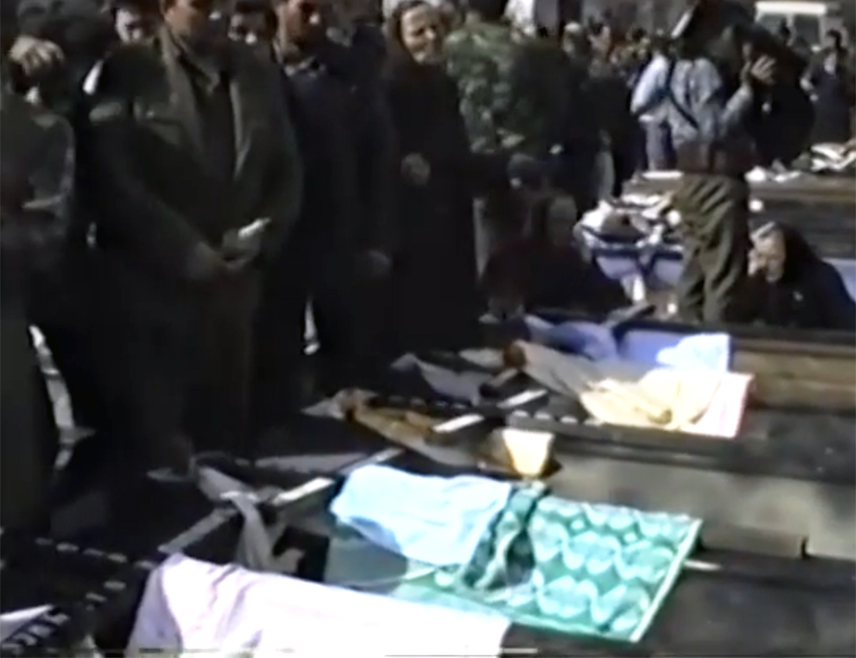 БИЈЕЉИНА, 21. МАРТА /СРНА/ - У Братунцу је 22. марта 1993. године сахрањено 39 Срба из села Кравица које су муслиманске јединице убиле на православни Божић.