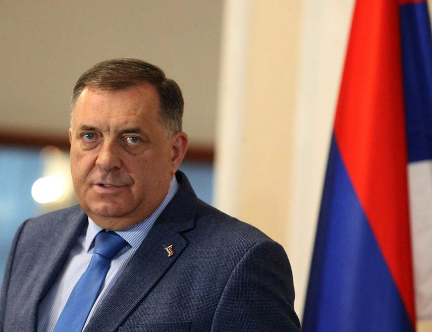 MOSCOW, JUNE 13 /SRNA/ – The West is trying to sever all communication between Serbs and Russians, while NATO and the EU are on the same side, and integration into the European Union would not benefit the Serb people, SNSD Leader Milorad Dodik told TASS.