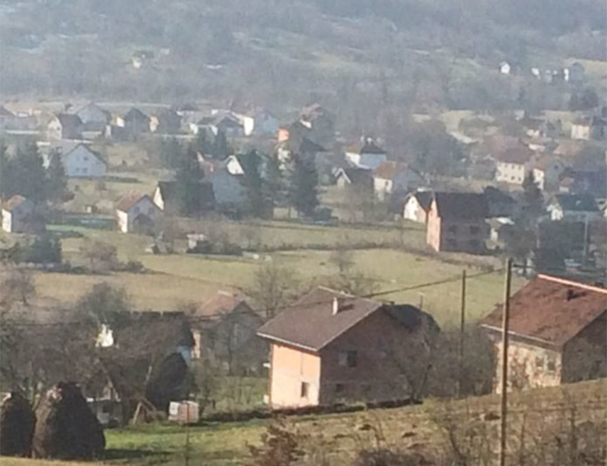 DOBOJ, JUNE 13 /SRNA/ – The ambush killing of Stojanka Lukić /aged 21/ and Slavica Mrkaljević /aged 21/ on June 11, 1992, on the road to Vozuća was praised as the first major sabotage operation of the so-called Zavidovići New Territorial Defence, which killed four civilians; however, the crime will not be forgotten, as those responsible are known.